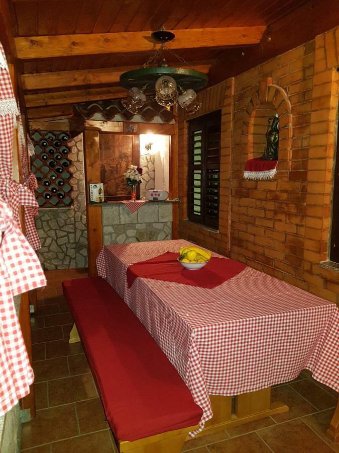 Room Petra In Centertown Senj  Bagian luar foto